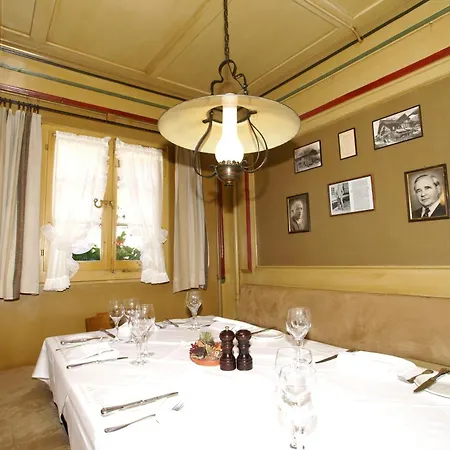 Otel Posthotel Roessli Gstaad