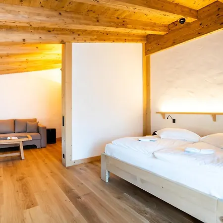 Posthotel Roessli Hotel 3*