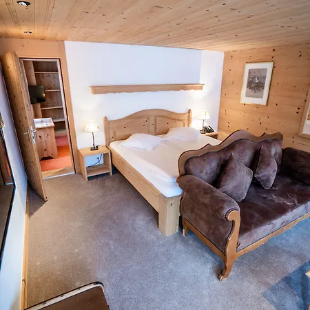 호텔 Posthotel Roessli