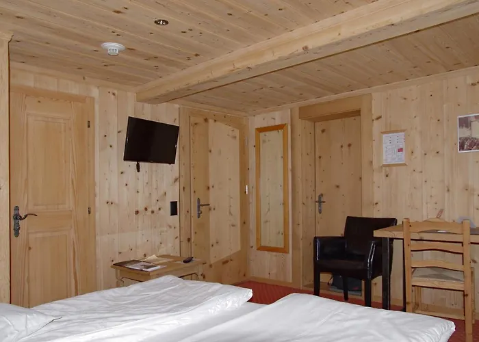 Hotel Posthotel Roessli