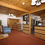 Posthotel Roessli 3* Gstaad