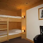 Hotel Posthotel Roessli 3*