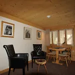 Hotel Posthotel Roessli Gstaad